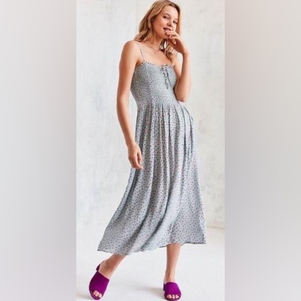 Urban outfitters kimchi midi dress